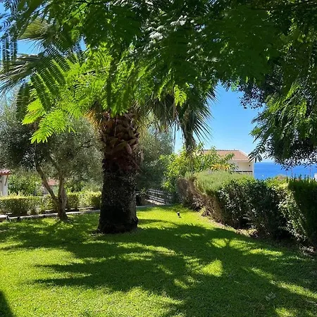 Villa βianca In Sithonia *