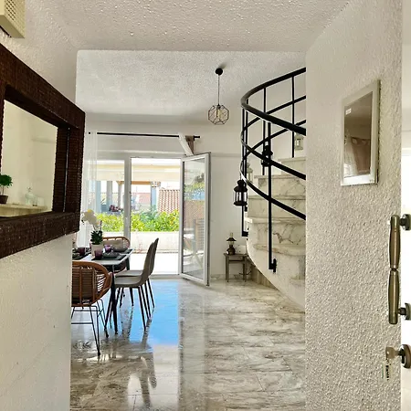 Vila βianca In Sithonia *